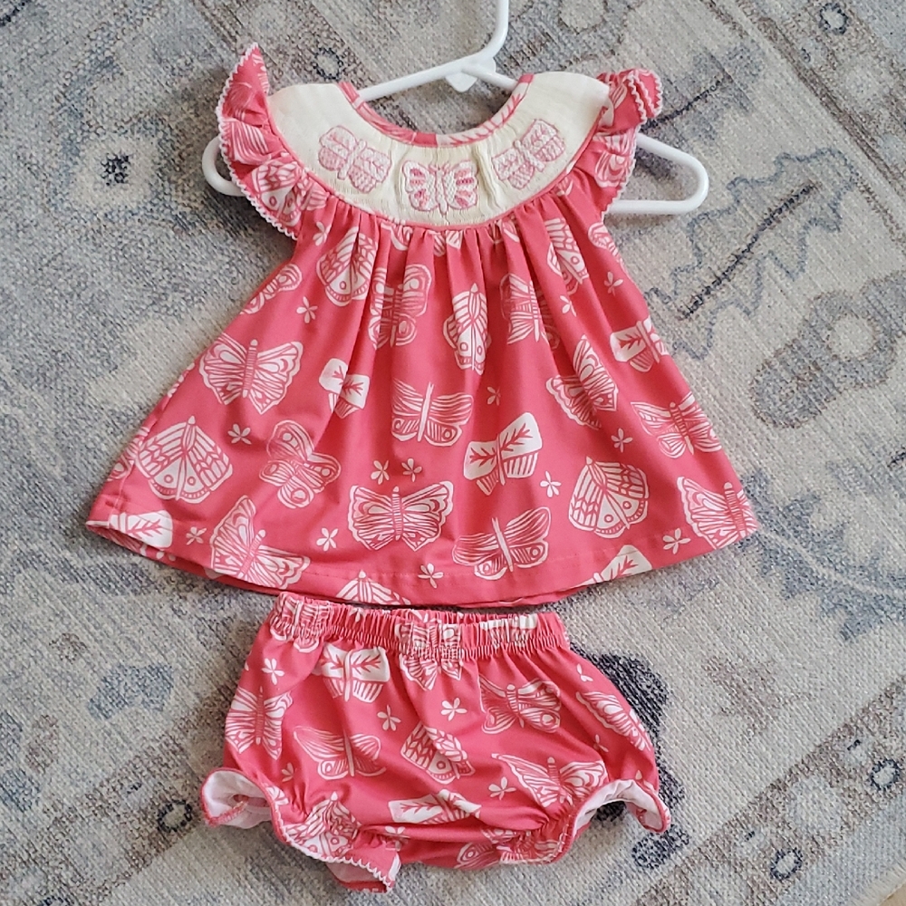 Poppy Kids Co Baby Girls Pink Smocked Embroidered Butterfly Outfit Sz6m